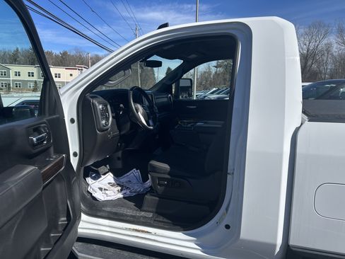 Used 2022 GMC Sierra 2500 SLE w/ SLE Convenience Package image 15