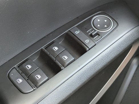 Certified 2024 Kia Soul LX w/ Option Group 015 FWD image 16