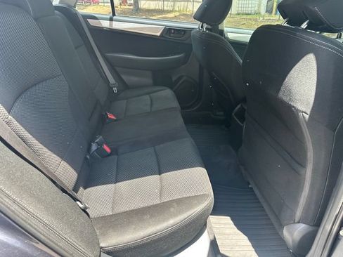 Used 2017 Subaru Outback 2.5i AWD/4WD image 15