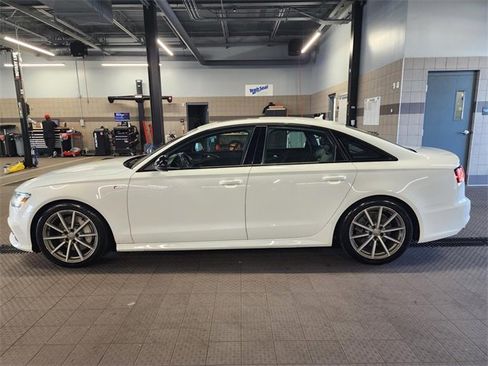 Used 2018 Audi A6 3.0T Sport image 10