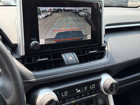 Certified 2025 Toyota RAV4 XLE AWD/4WD image 34