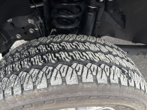 Used 2024 Ford F350 Lariat w/ Camper Package image 11