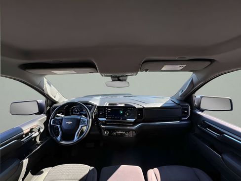 Used 2023 Chevrolet Silverado 1500 LT image 22