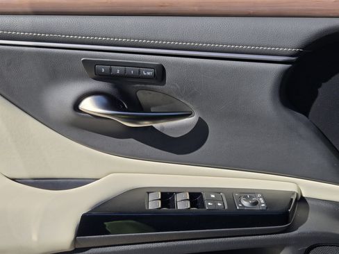 Certified 2025 Lexus ES 350 Premium Package image 33