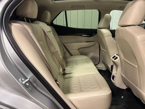 Certified 2023 Buick Envision Avenir image 11