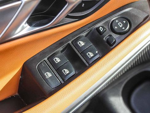 Used 2023 BMW 330e w/ M Sport Package image 29