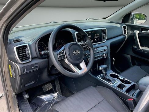 Used 2022 Kia Sportage LX AWD/4WD image 17