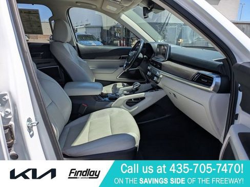 Used 2022 Kia Telluride EX w/ EX Premium Package AWD/4WD image 33