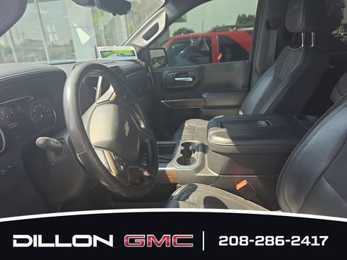 Used 2021 Chevrolet Silverado 1500 High Country w/ Technology Package AWD/4WD image 25