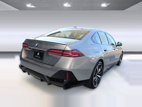 New 2026 BMW 530i w/ M Sport Package image 9