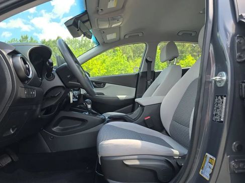 Used 2023 Hyundai Kona SE FWD image 13