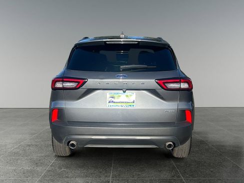 Used 2025 Ford Escape ST-Line image 6