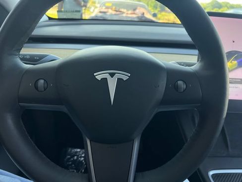 Used 2021 Tesla Model Y 2WD image 18