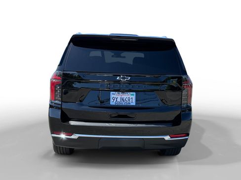 Used 2026 Chevrolet Suburban LS w/ LPO, Dark Essentials Package AWD/4WD image 4