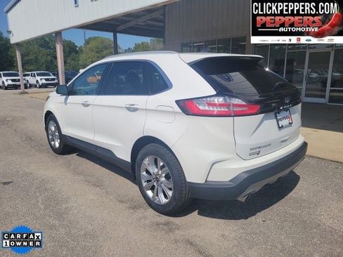 Used 2023 Ford Edge Titanium AWD/4WD image 3