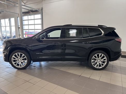 Used 2024 GMC Acadia Denali w/ Super Cruise Package image 2