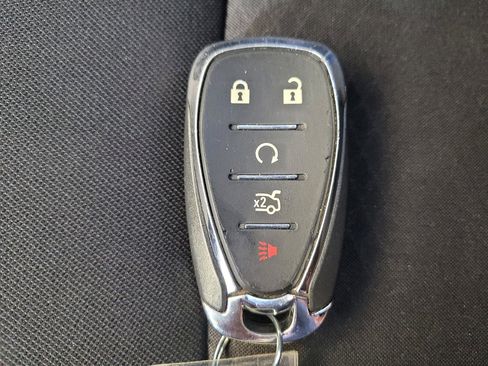 Used 2024 Chevrolet Malibu LT image 32