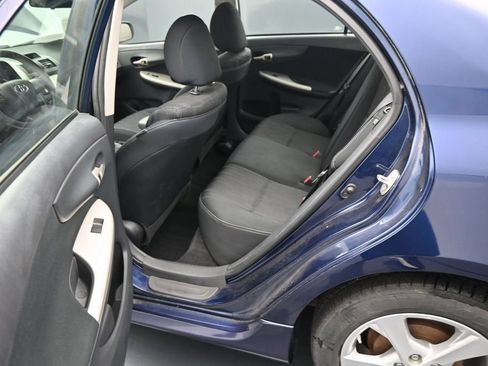 Used 2013 Toyota Corolla S FWD image 20