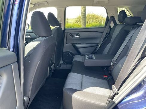 Used 2025 Nissan Rogue SV FWD image 24