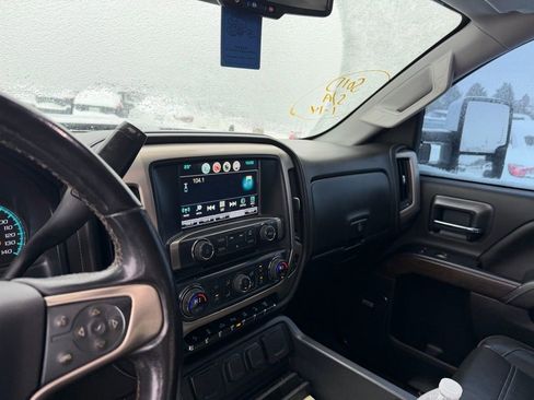 Used 2019 GMC Sierra 2500 Denali w/ Duramax Plus Package image 13