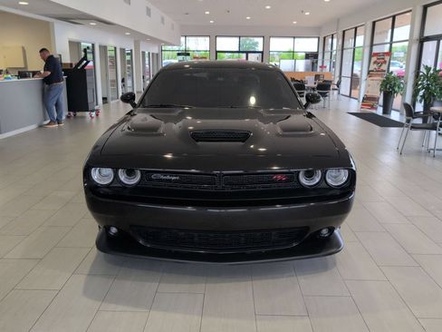 Used 2021 Dodge Challenger R/T Scat Pack w/ Plus Package RWD image 9