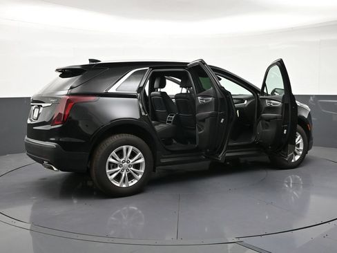 Used 2025 Cadillac XT5 Luxury FWD image 32