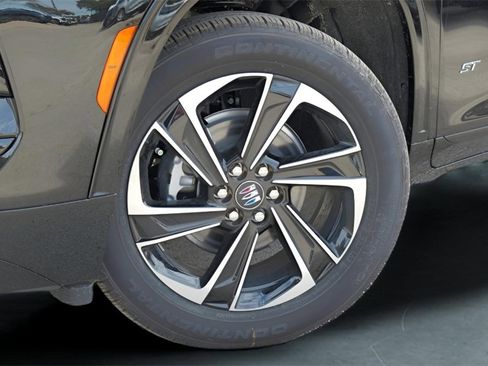 New 2026 Buick Enclave Sport Touring w/ Power Package image 2