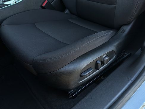 Used 2024 Chevrolet Malibu LT FWD image 26