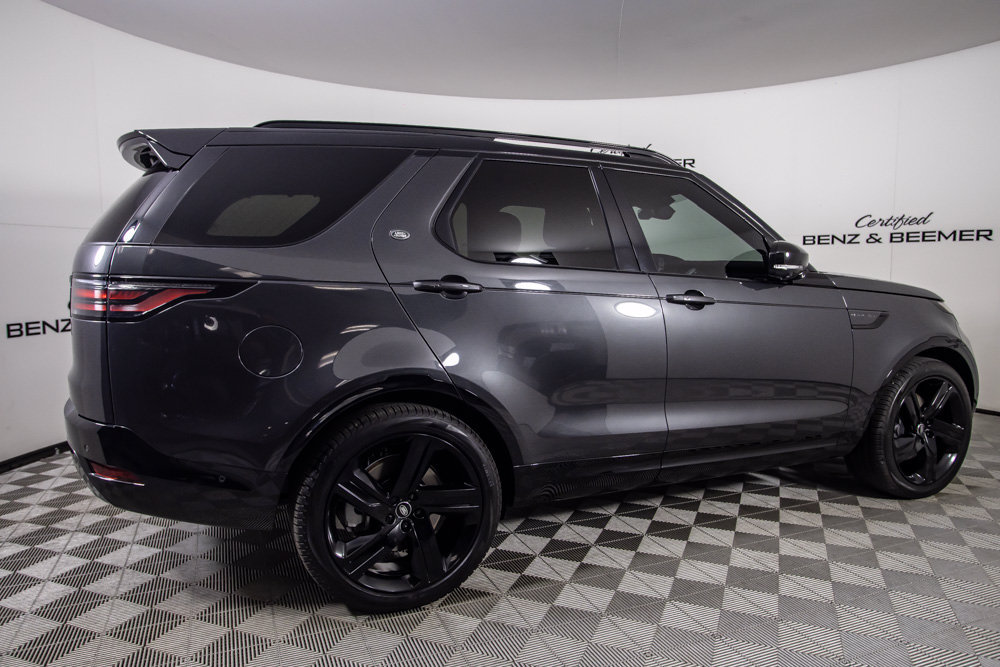 Used 2025 Land Rover Discovery Dynamic SE AWD/4WD image 4