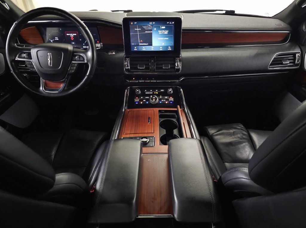 Used 2020 Lincoln Navigator L Reserve w/ Luxury Package AWD/4WD image 14