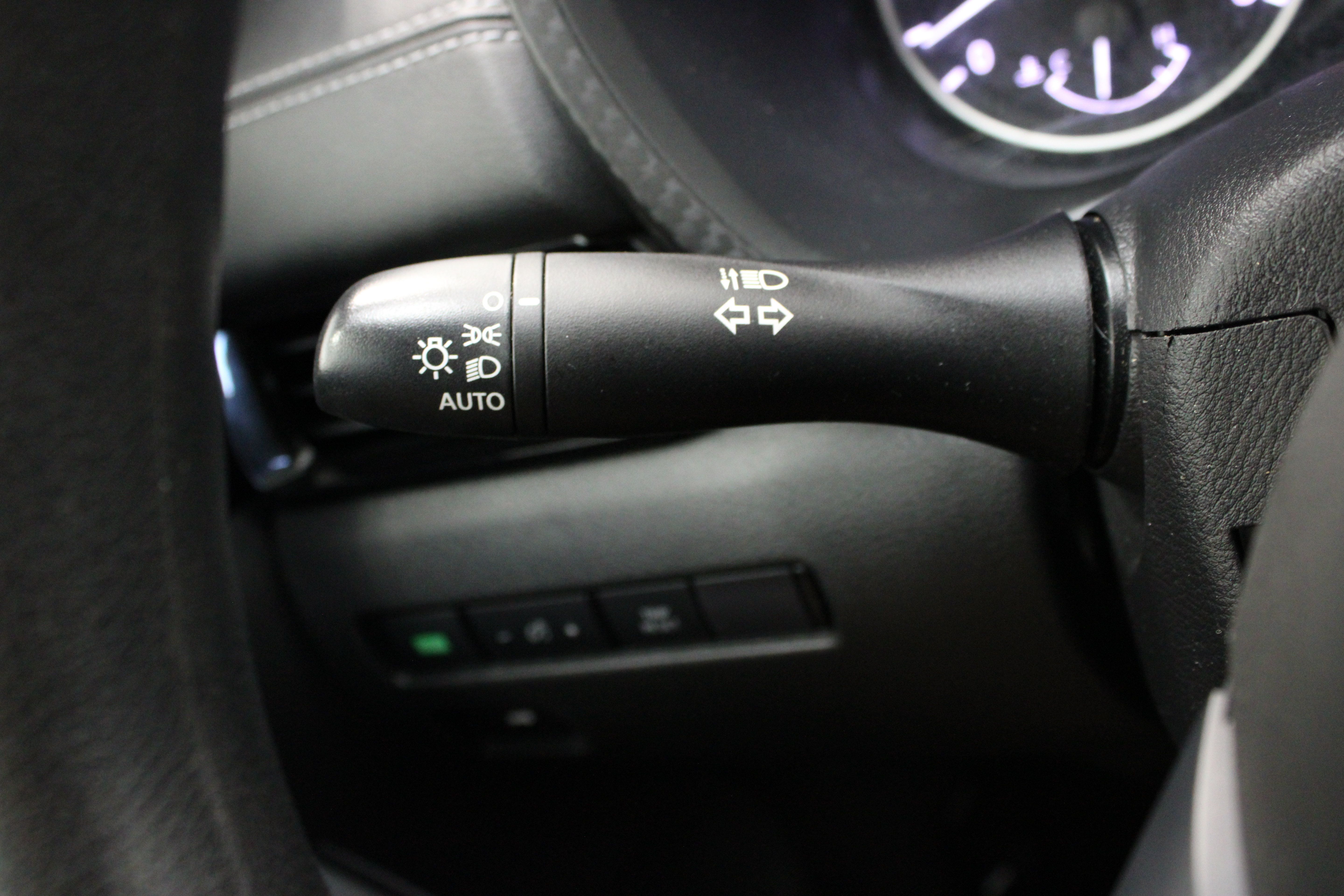 Used 2024 Nissan Sentra SV FWD image 24