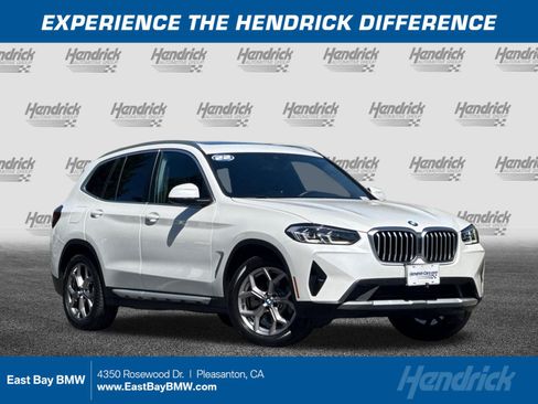Used 2022 BMW X3 xDrive30i w/ Convenience Package AWD/4WD image 1