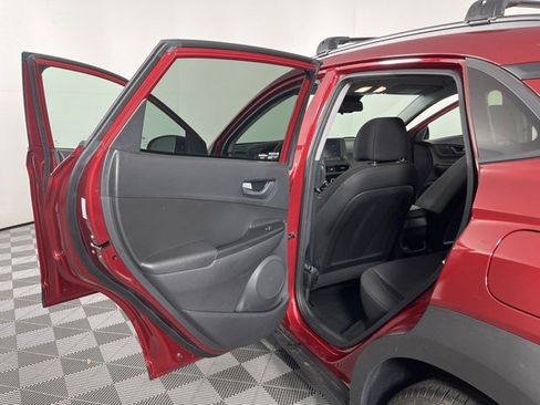 Used 2023 Hyundai Kona SEL FWD image 37