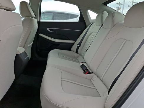 New 2025 Hyundai Sonata SE FWD image 6