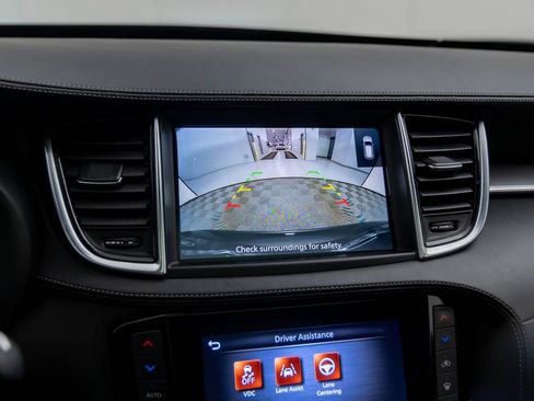 Used 2021 INFINITI QX50 Luxe w/ Appearance Package image 26