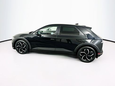 Used 2024 Hyundai Ioniq 5 SEL image 4