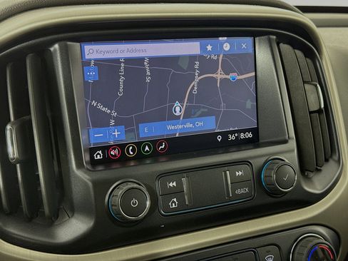 Used 2022 GMC Canyon Denali w/ Denali Black Edition Package image 13