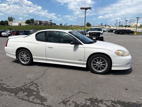 Used 2006 Chevrolet Monte Carlo SS FWD image 10