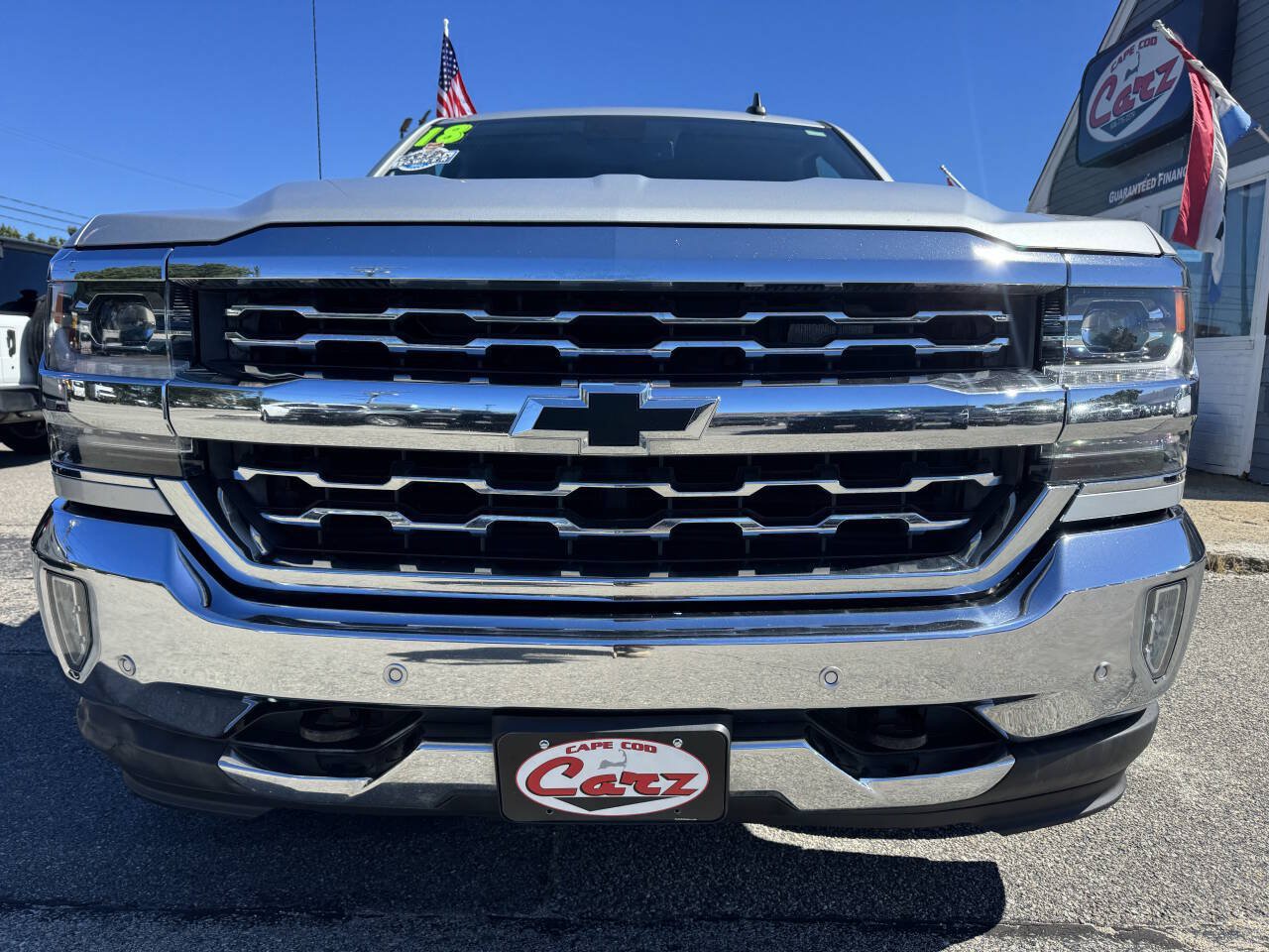 Used 2018 Chevrolet Silverado 1500 LTZ w/ Sport Package AWD/4WD image 2
