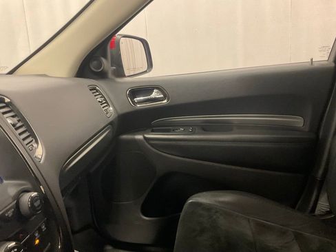 Used 2018 Dodge Durango GT image 25