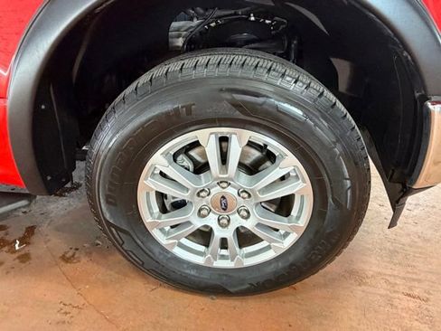 Used 2018 Ford F150 XLT w/ Equipment Group 301A Mid AWD/4WD image 8