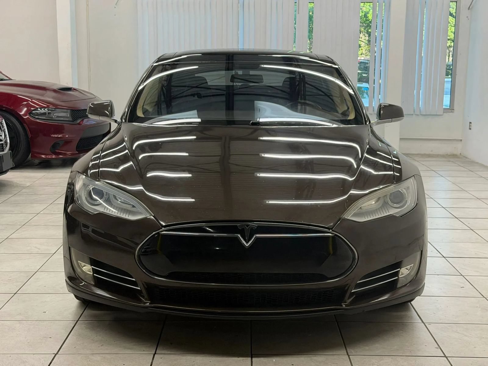 Used 2013 Tesla Model S RWD image 2