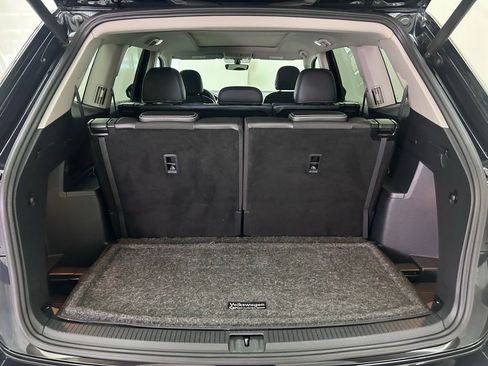 Used 2021 Volkswagen Atlas SE image 11