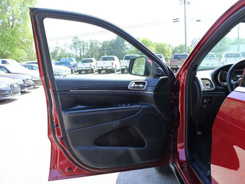 Used 2014 Jeep Grand Cherokee Limited w/ Trailer Tow Group IV RWD image 12