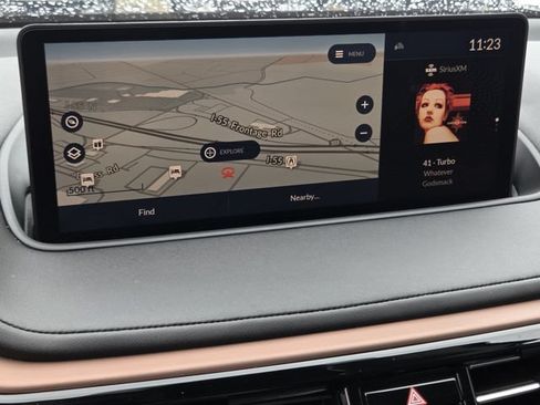 Certified 2023 Acura MDX FWD w/ Technology Package image 9