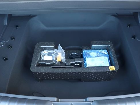 Used 2024 Kia Niro Wind image 12