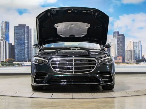 New 2026 Mercedes-Benz S 500 4MATIC image 4