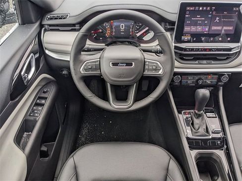 New 2025 Jeep Compass Limited w/ Sun & Sound Group image 12