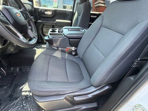 Used 2022 Chevrolet Silverado 1500 Custom w/ Safety Confidence Package RWD image 21