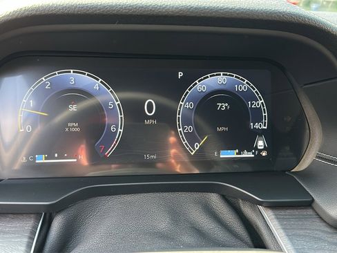 New 2025 Jeep Grand Cherokee Limited w/ Trailer Tow Package image 18